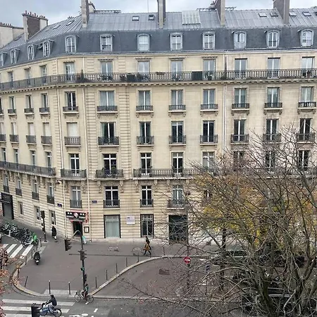 Guest Room Nearby Champs Elysees-3
